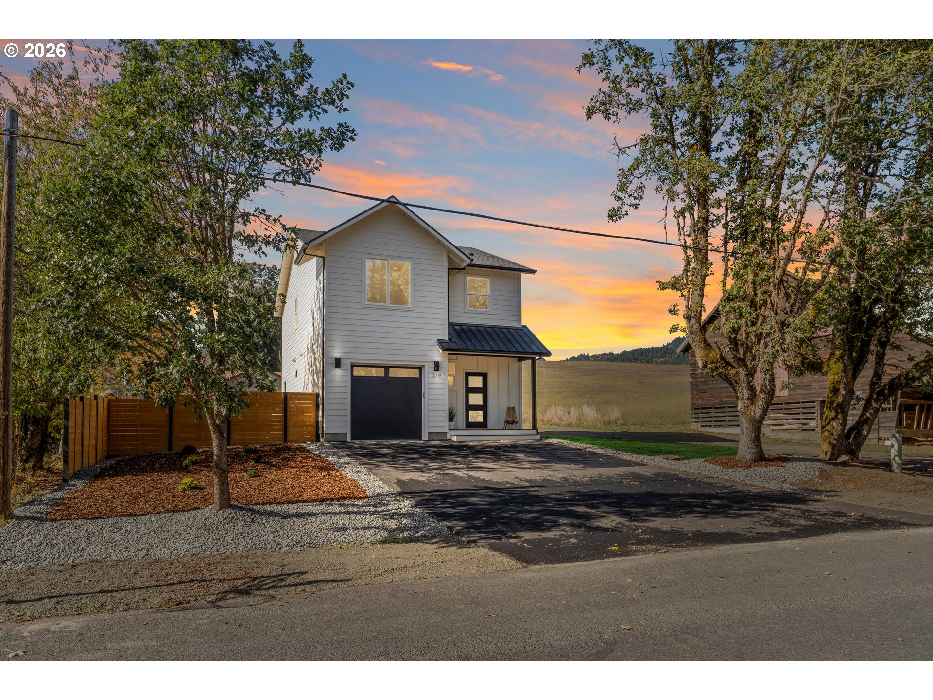219 N MAIN AVE, White Salmon