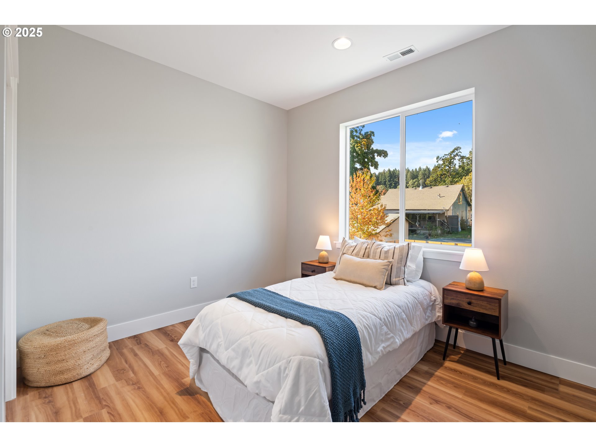 219 N MAIN AVE, White Salmon