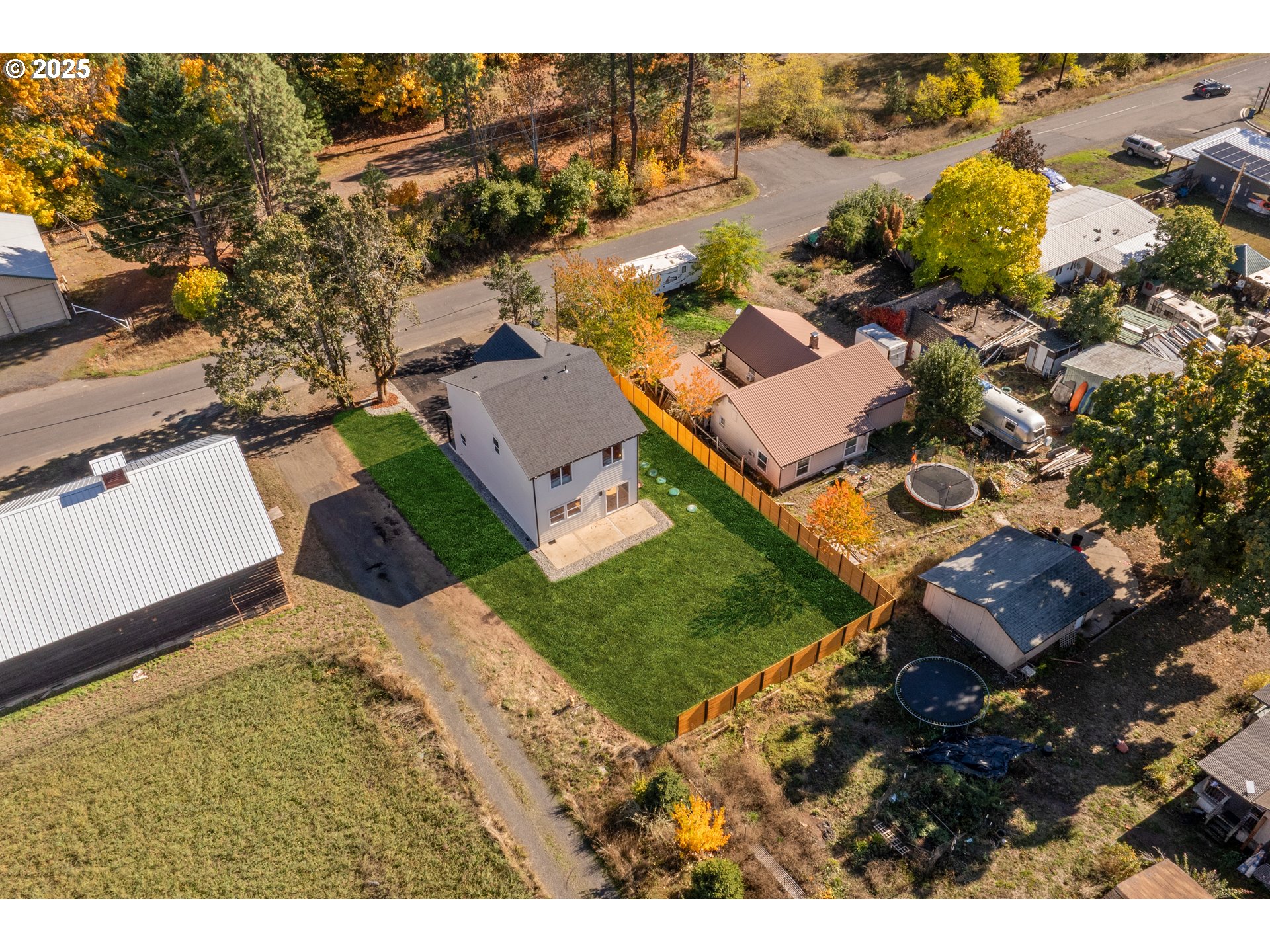 219 N MAIN AVE, White Salmon