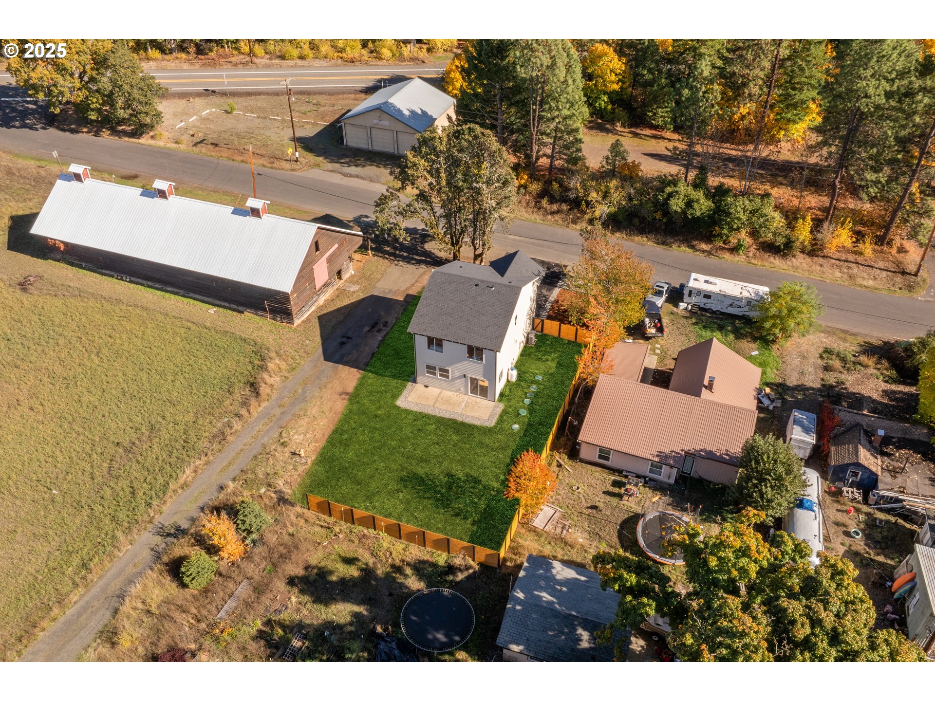 219 N MAIN AVE, White Salmon