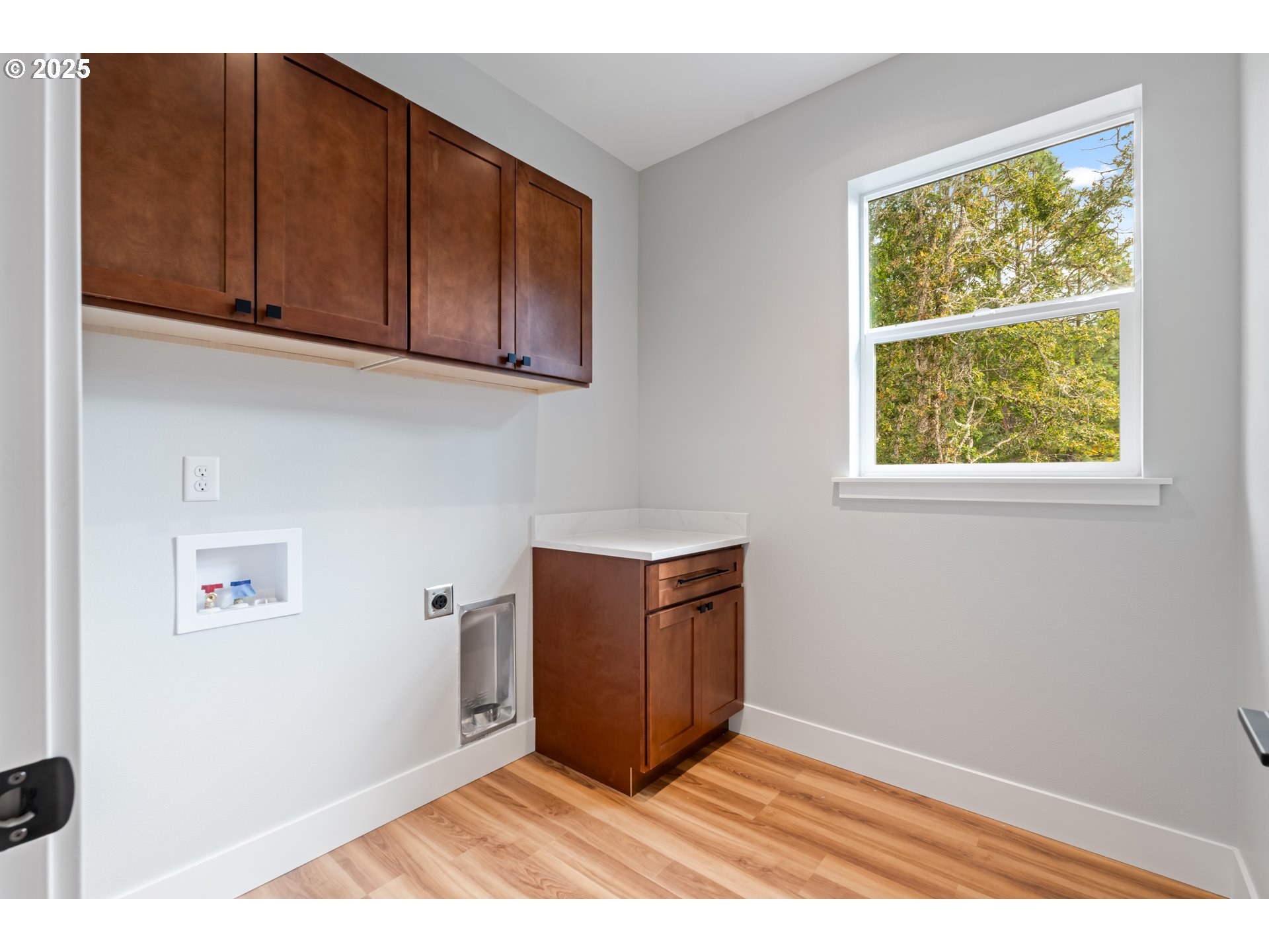 219 N MAIN AVE, White Salmon