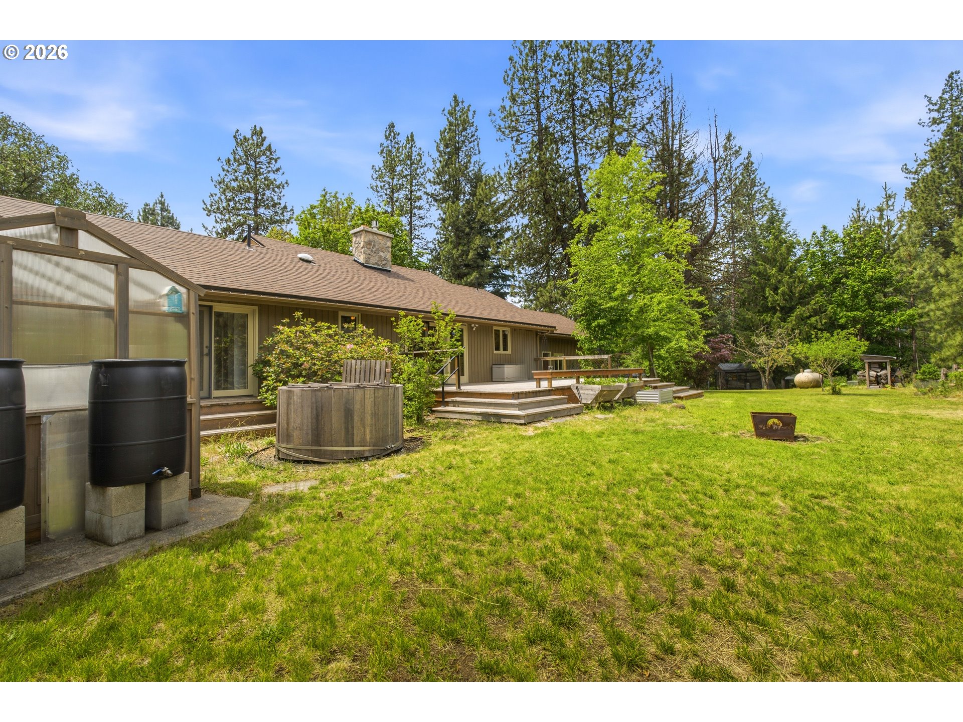 610 SUNNYSIDE RD