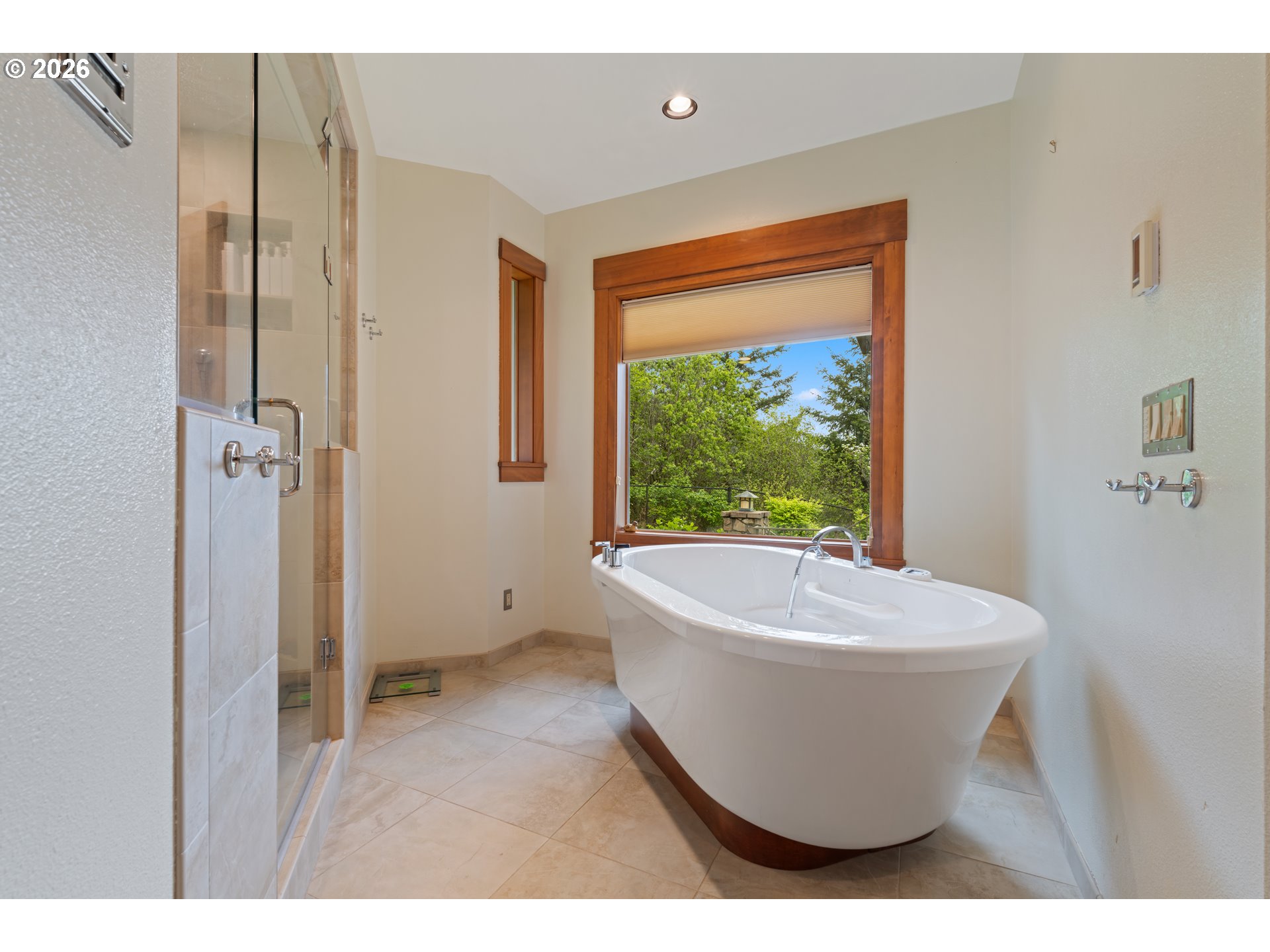 262 BEACON HIGHLAND RD