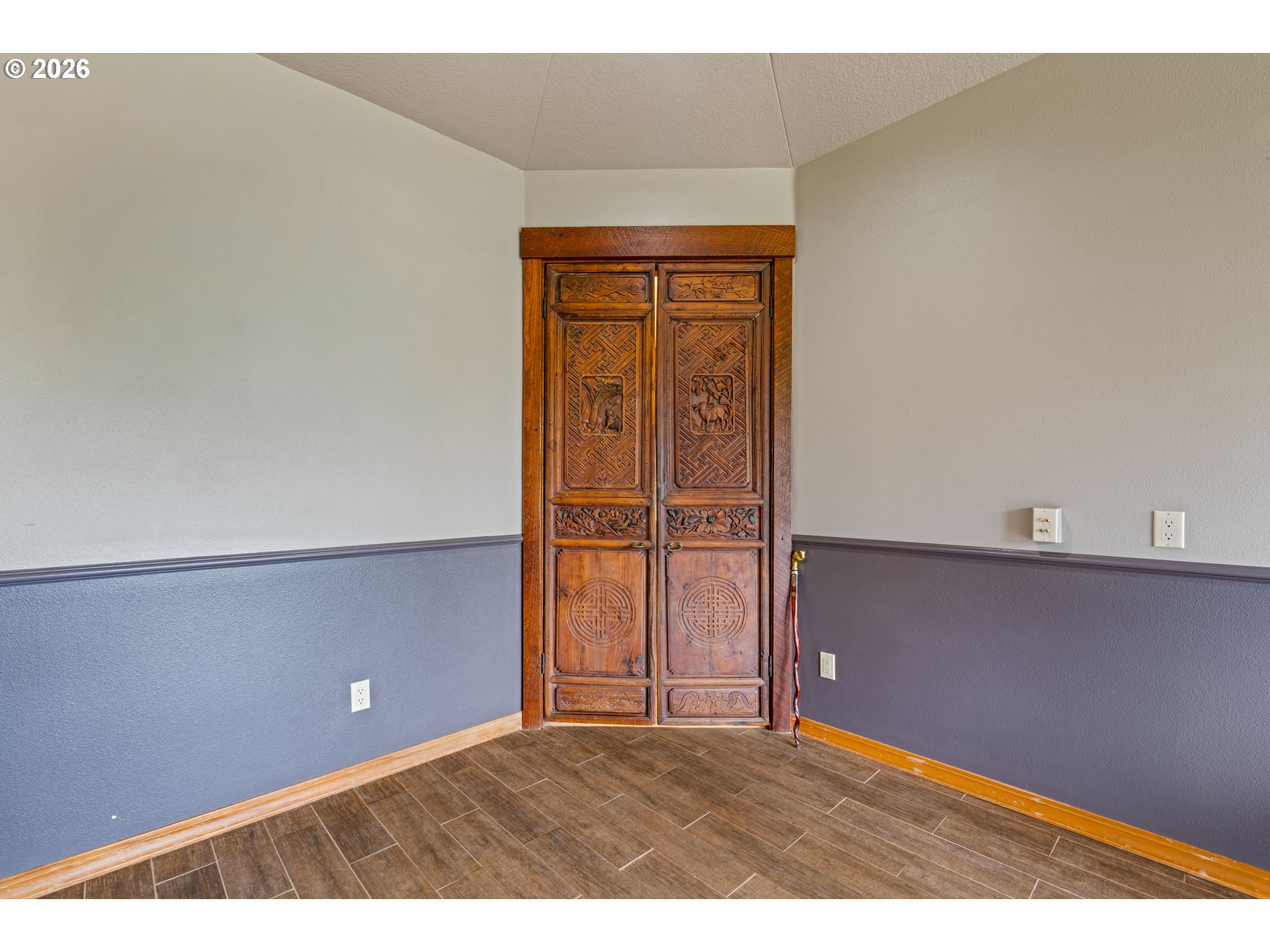 262 BEACON HIGHLAND RD