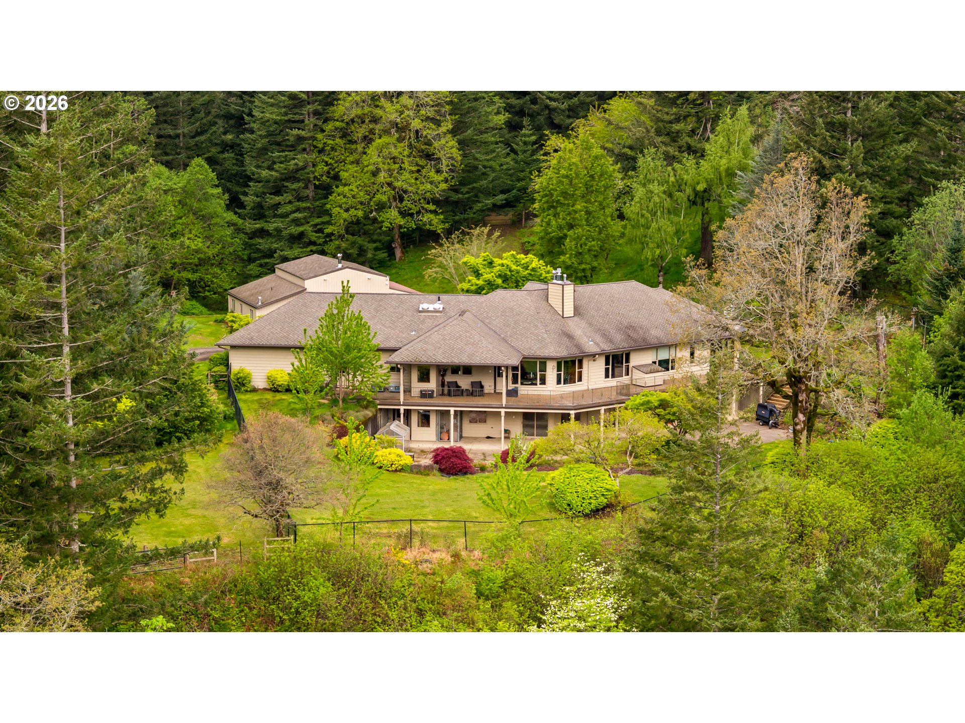 262 BEACON HIGHLAND RD