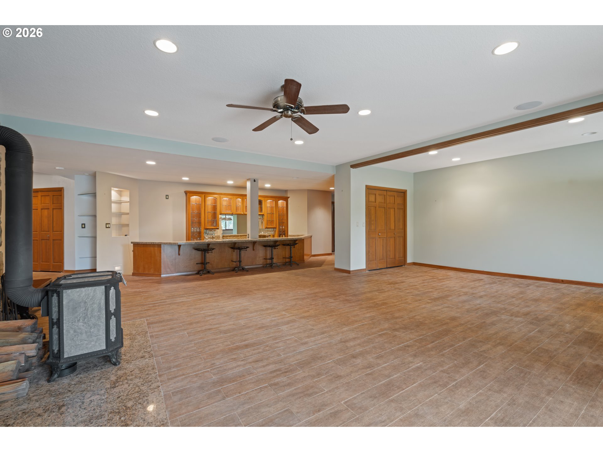 262 BEACON HIGHLAND RD
