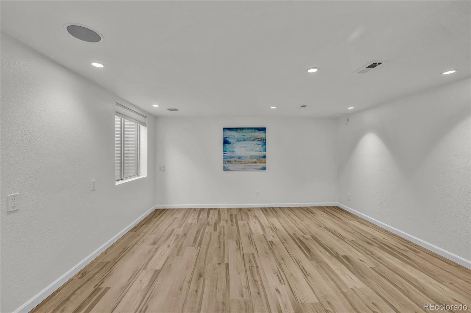 254 Greenway Circle W
