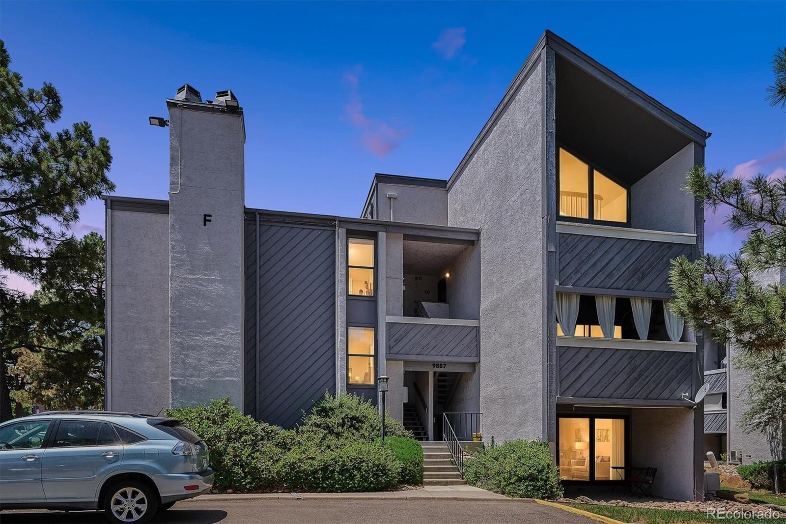 9887 E Peakview Avenue Unit: F07