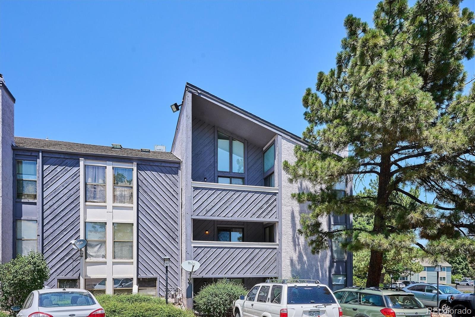 9887 E Peakview Avenue Unit: F07