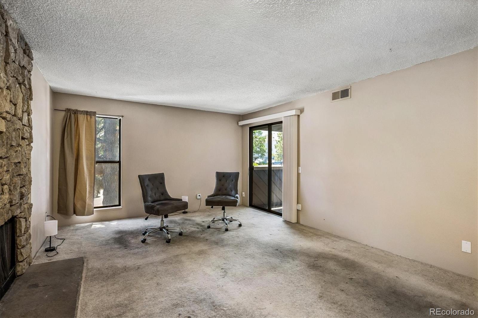 9887 E Peakview Avenue Unit: F07