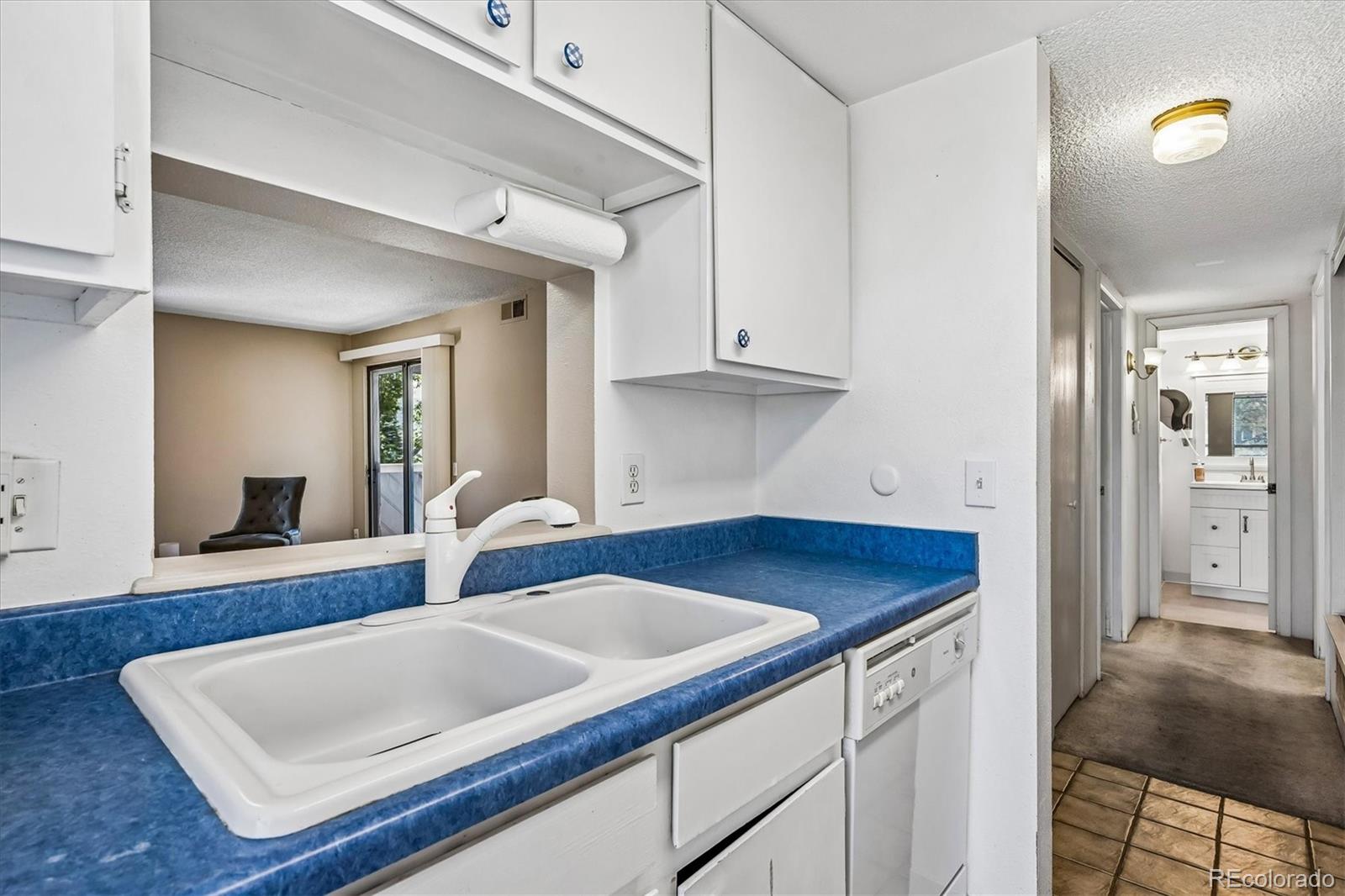 9887 E Peakview Avenue Unit: F07