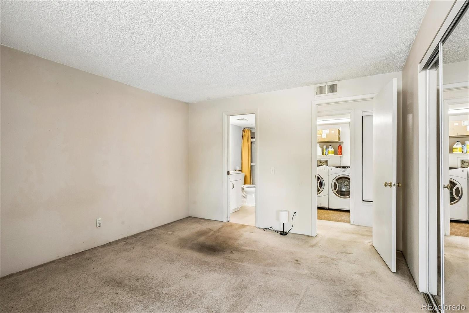 9887 E Peakview Avenue Unit: F07