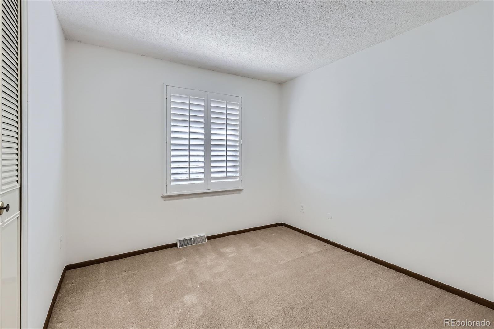 12883 Columbine Circle