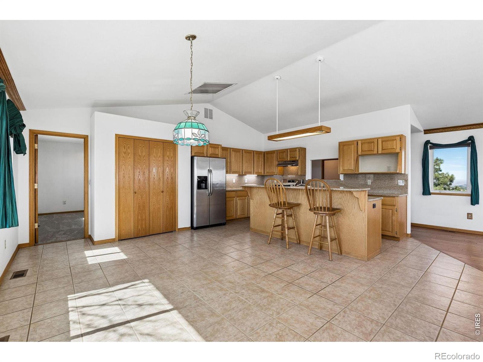6344 Stag Hollow Road