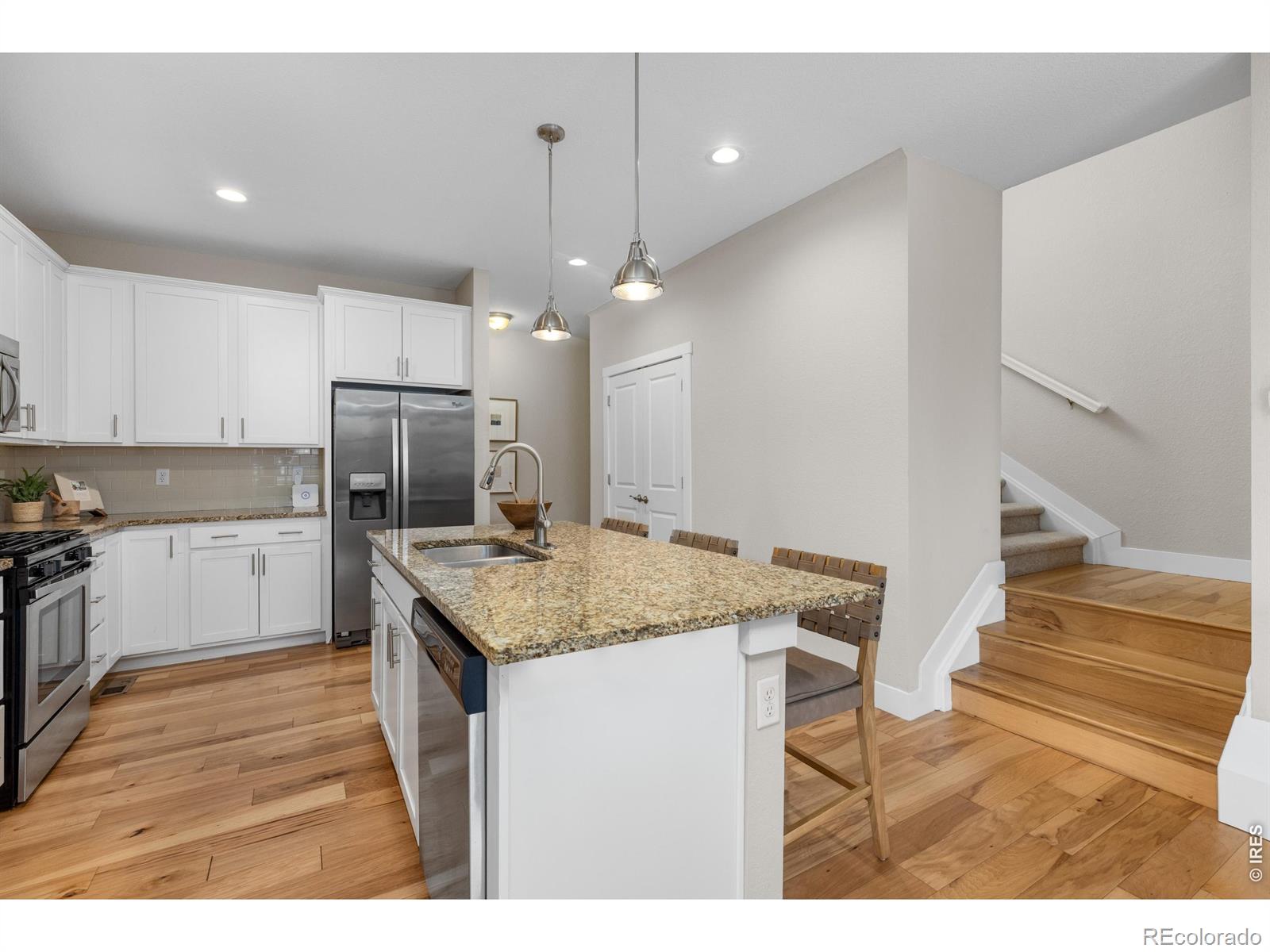 653 Grandview Mdws Drive