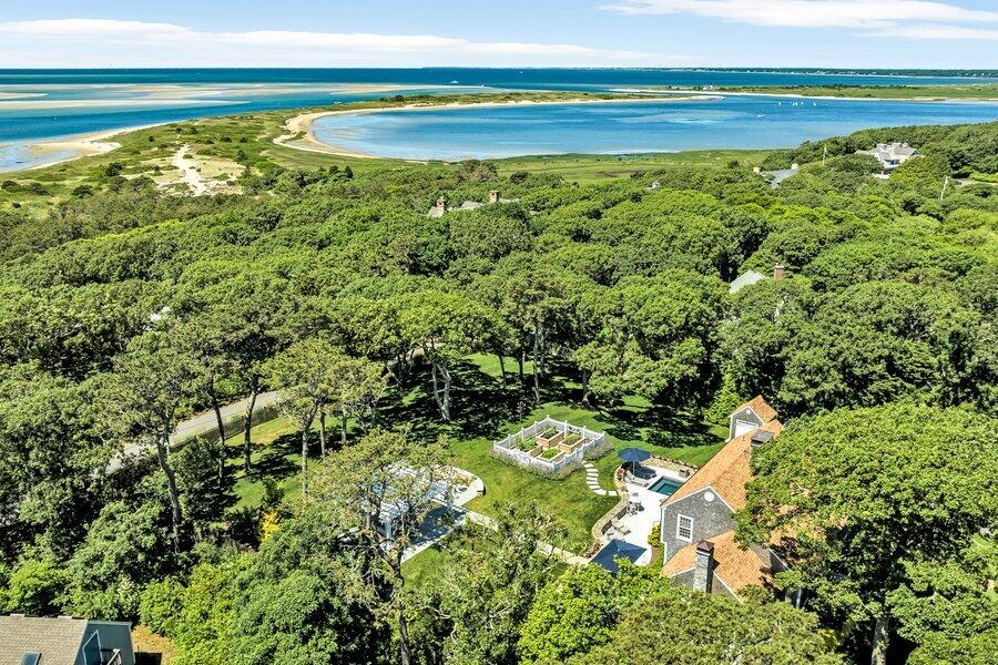 Stunning Morris Island Home
