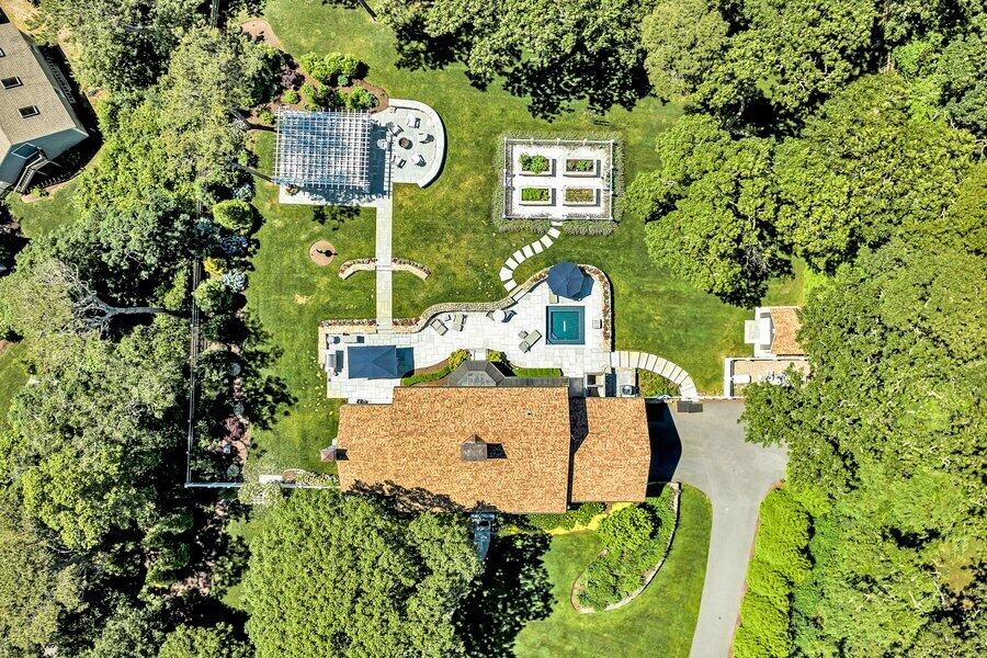 Stunning Morris Island Home