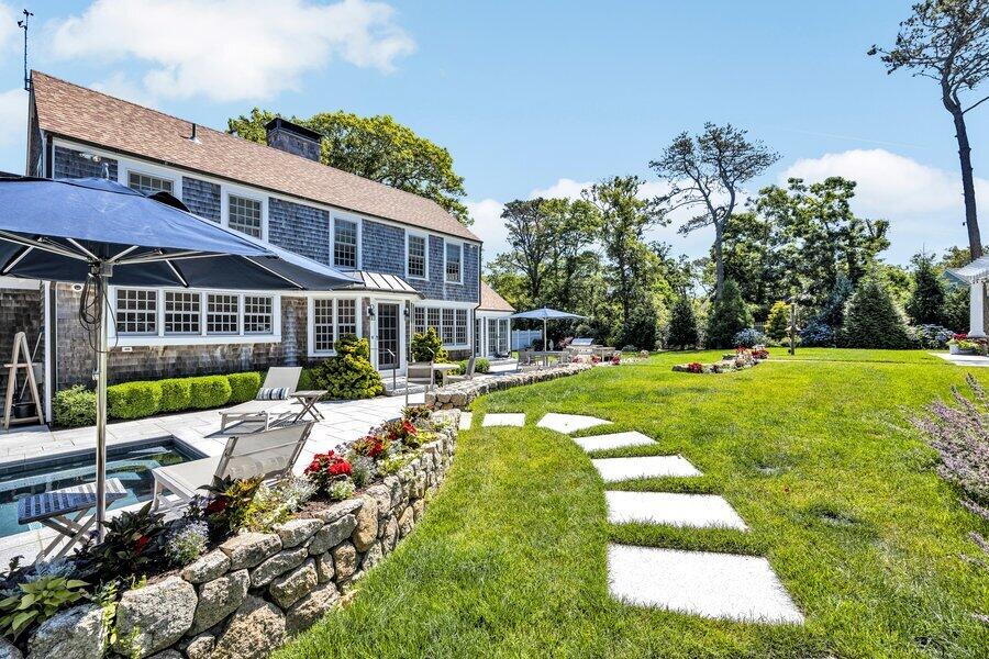 Stunning Morris Island Home