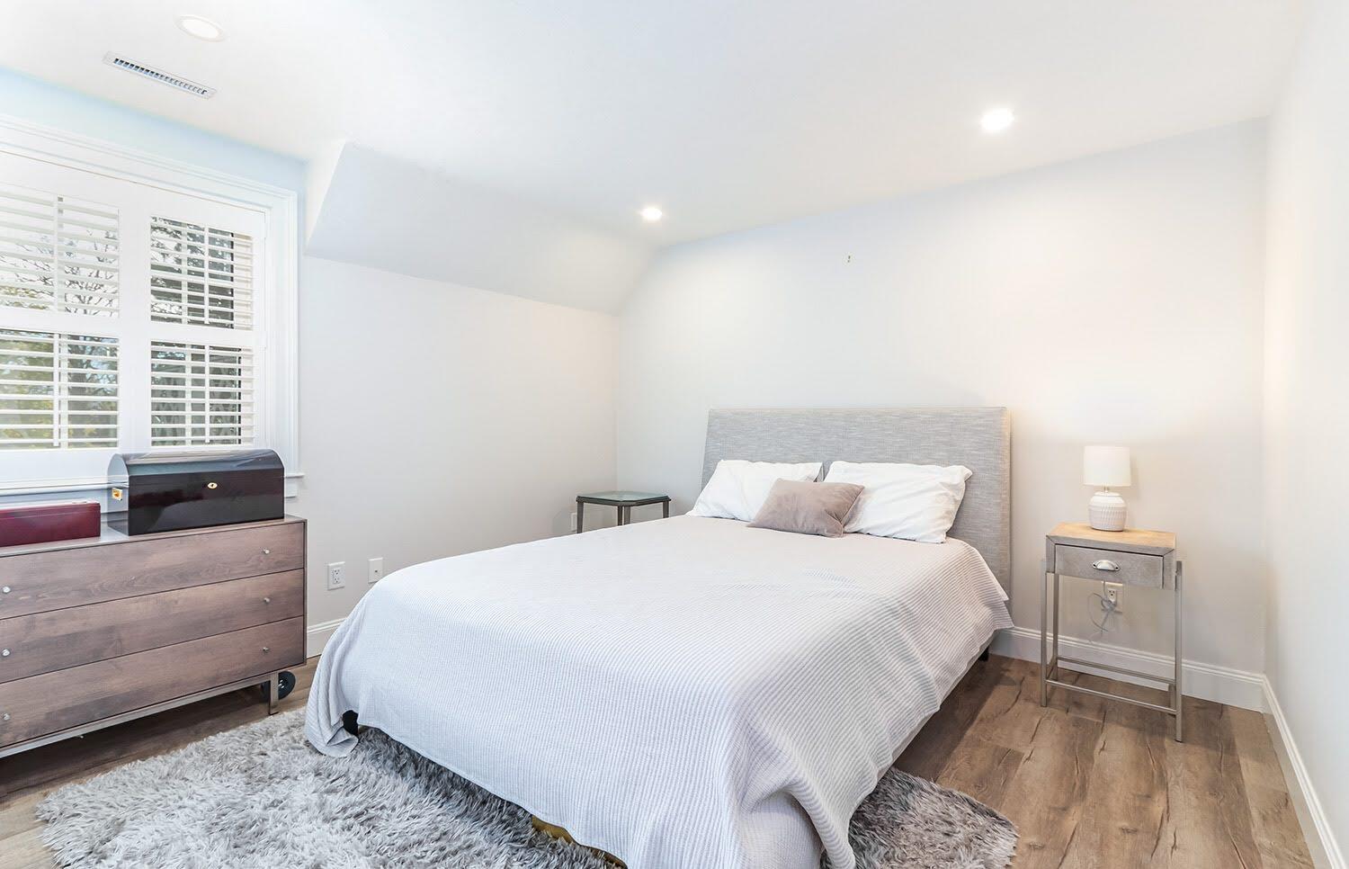 920 Main Street # 4