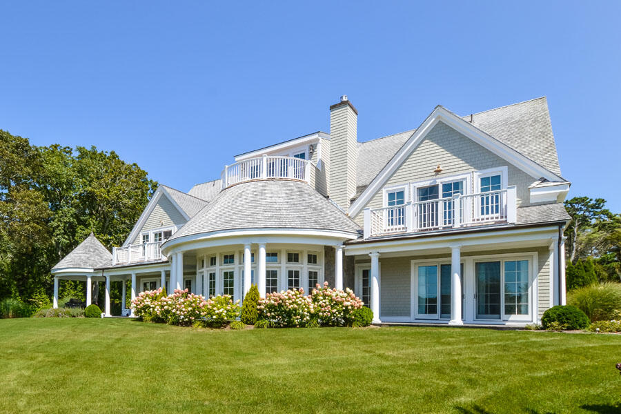Luxury Waterfront with Private Dock