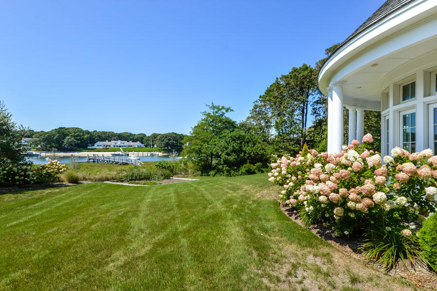 Luxury Waterfront with Private Dock