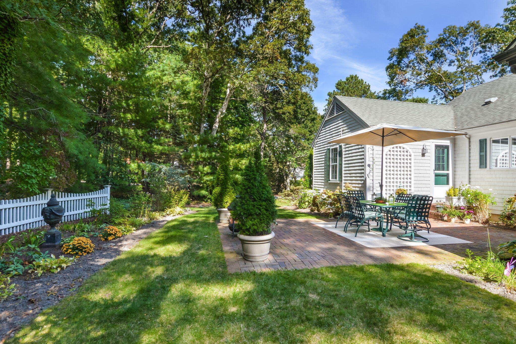 Classic Design with Modern Amenities!