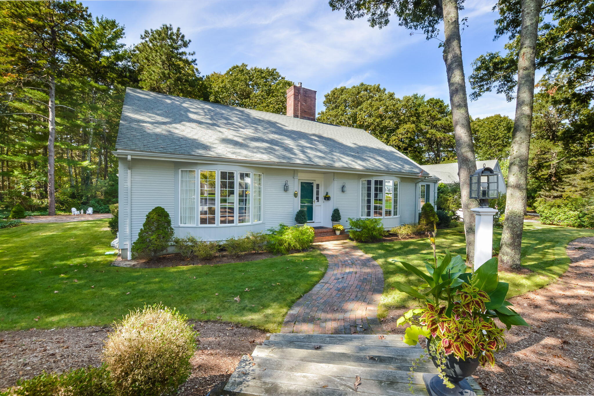 Classic Design with Modern Amenities!