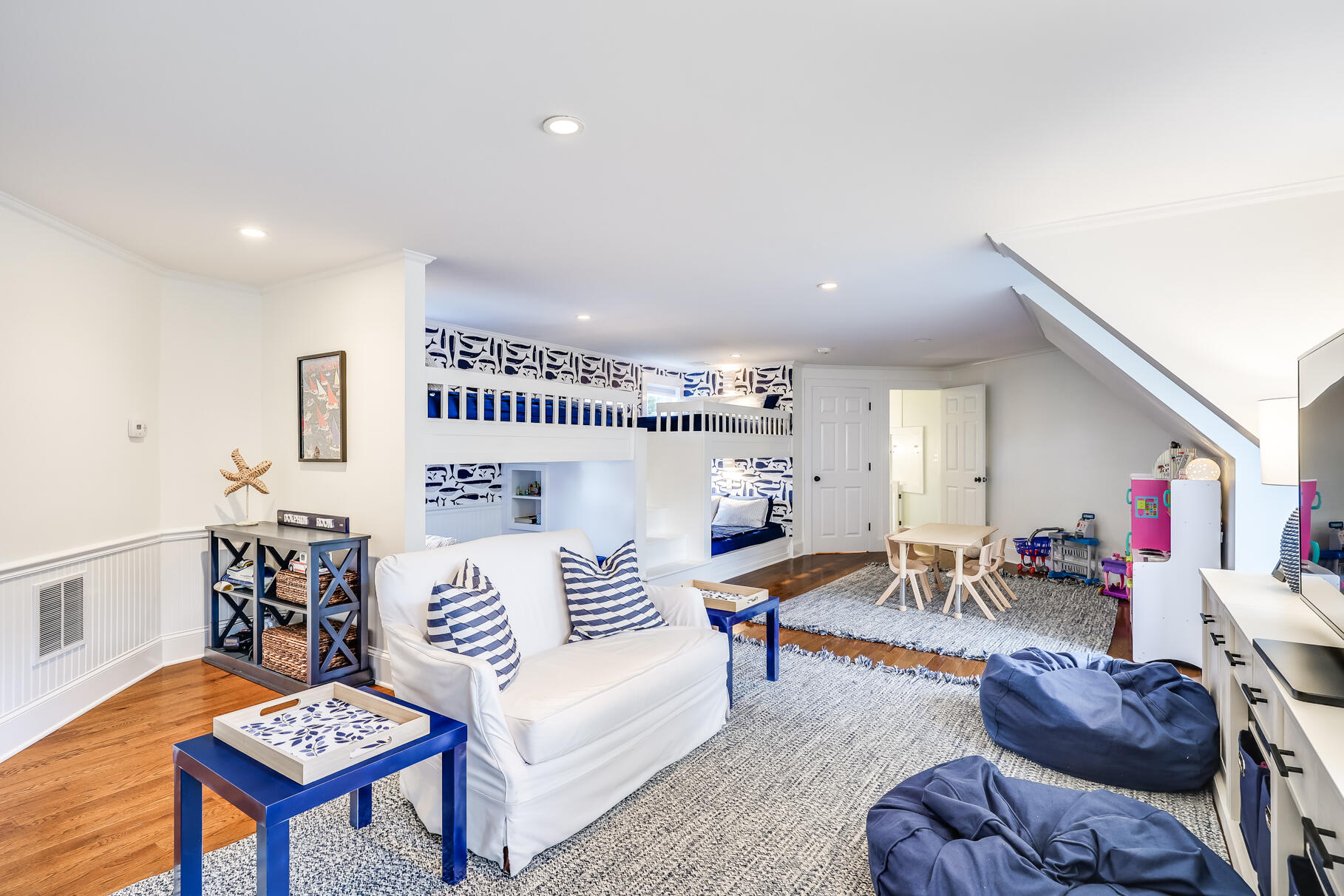 Pristine Sanctuary in Osterville Village