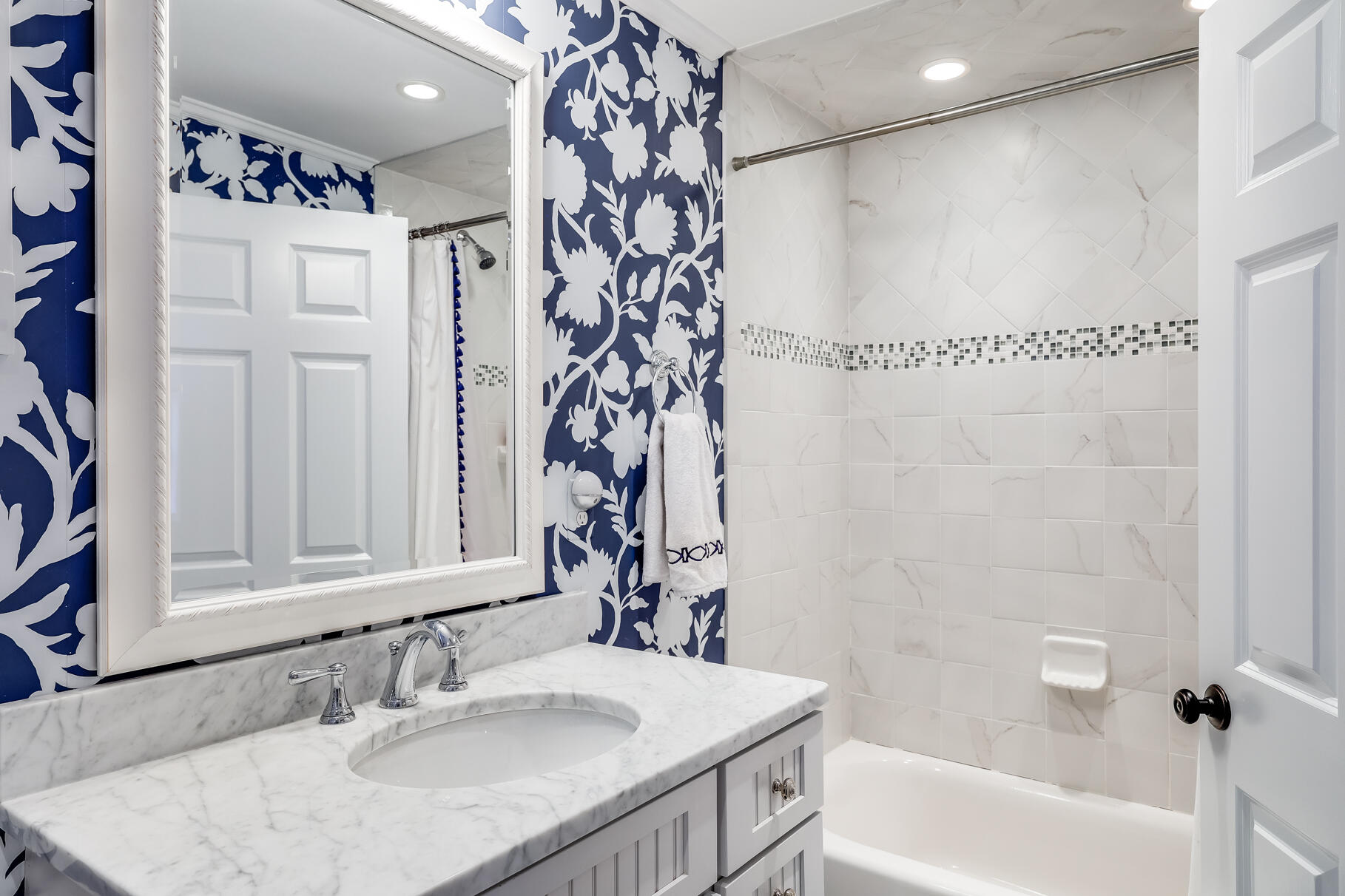 Pristine Sanctuary in Osterville Village