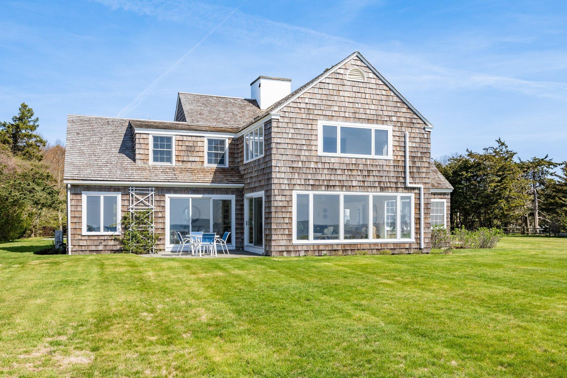 Exquisite Waterfront Estate On Sea View Avenue