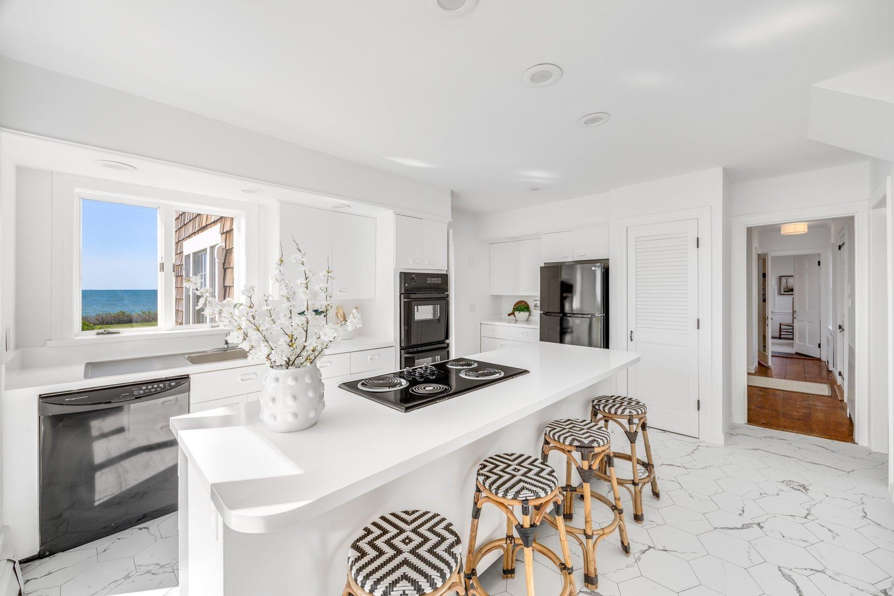 Exquisite Waterfront Estate On Sea View Avenue