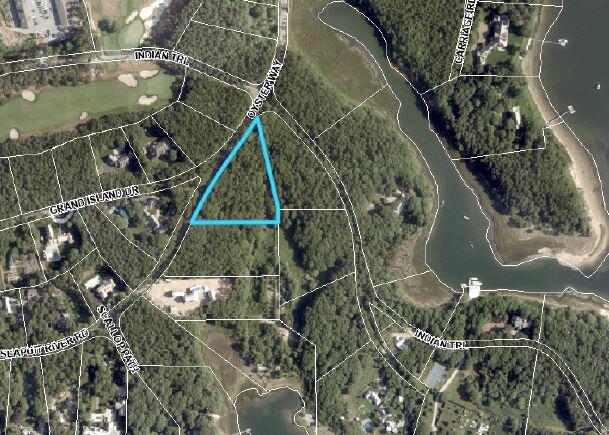 2.08 Acre Buildable Lot in Oyster Harbors