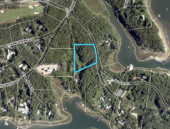 2.45 Acre Buildable Lot in Oyster Harbors