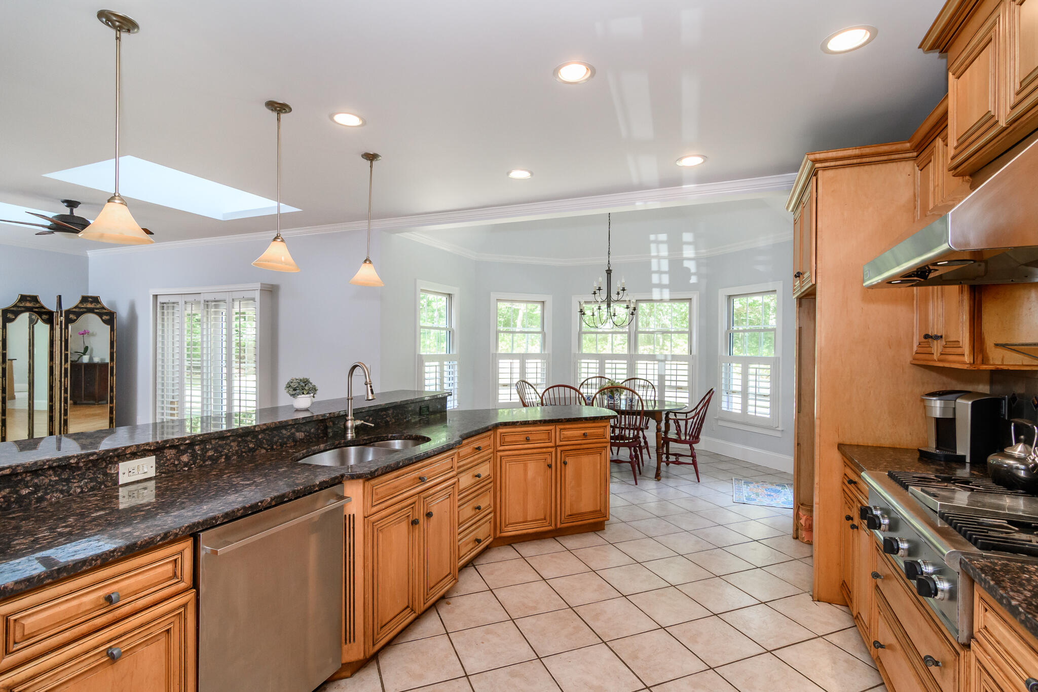 Custom Colonial in Great Hills