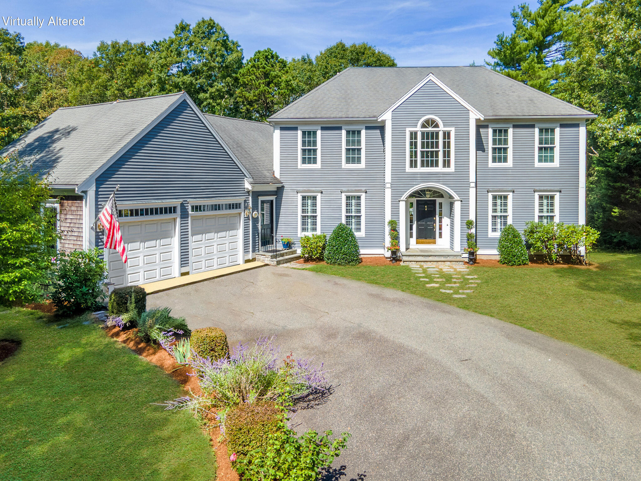 Custom Colonial in Great Hills