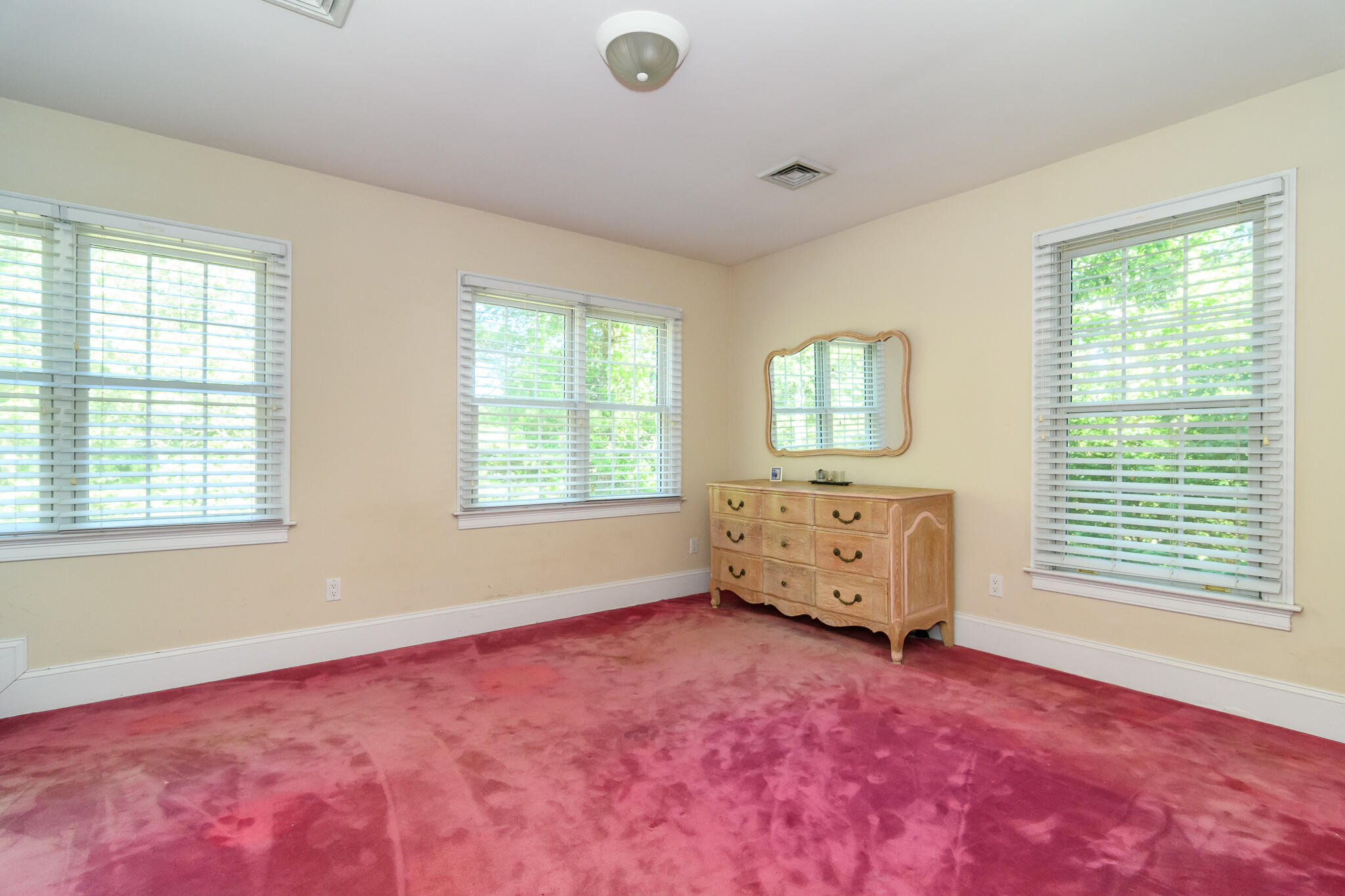 Custom Colonial in Great Hills