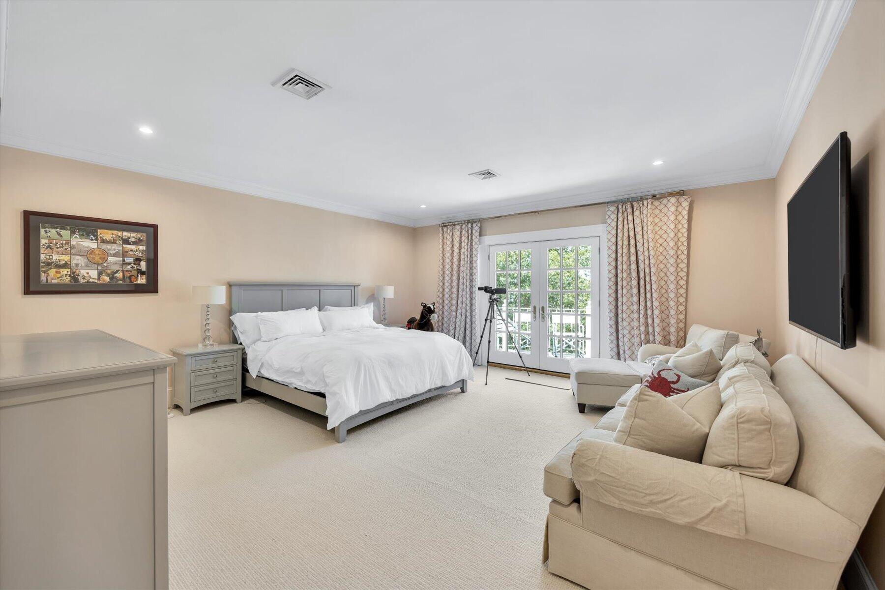 Elegance on Oyster Harbors