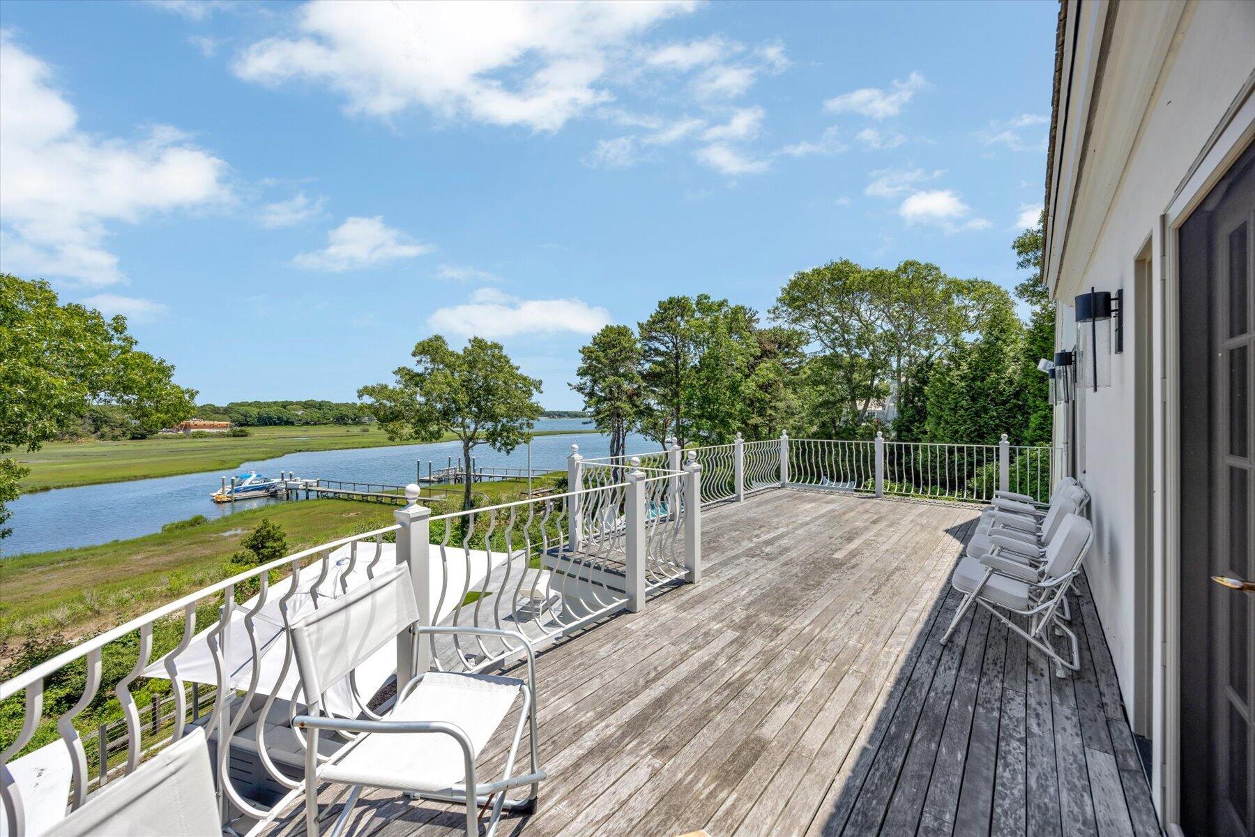 Elegance on Oyster Harbors