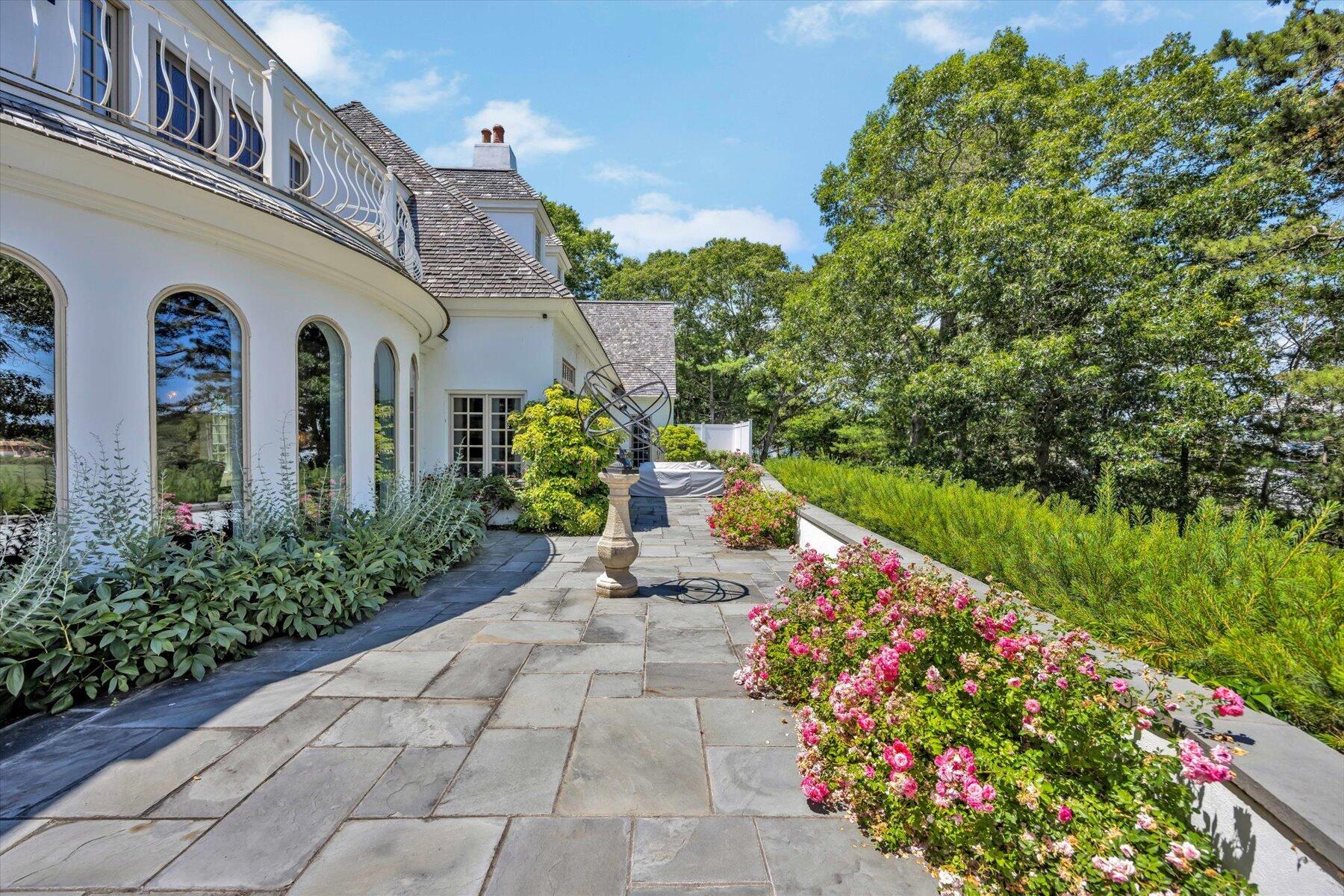 Elegance on Oyster Harbors