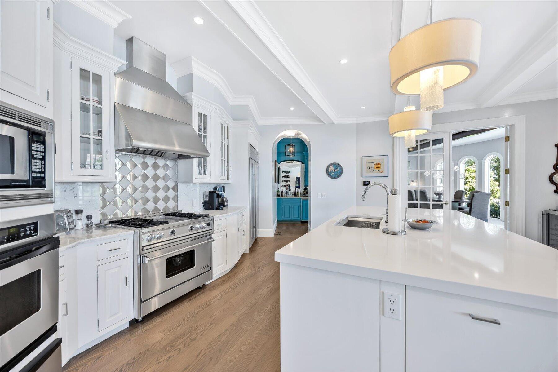 Elegance on Oyster Harbors
