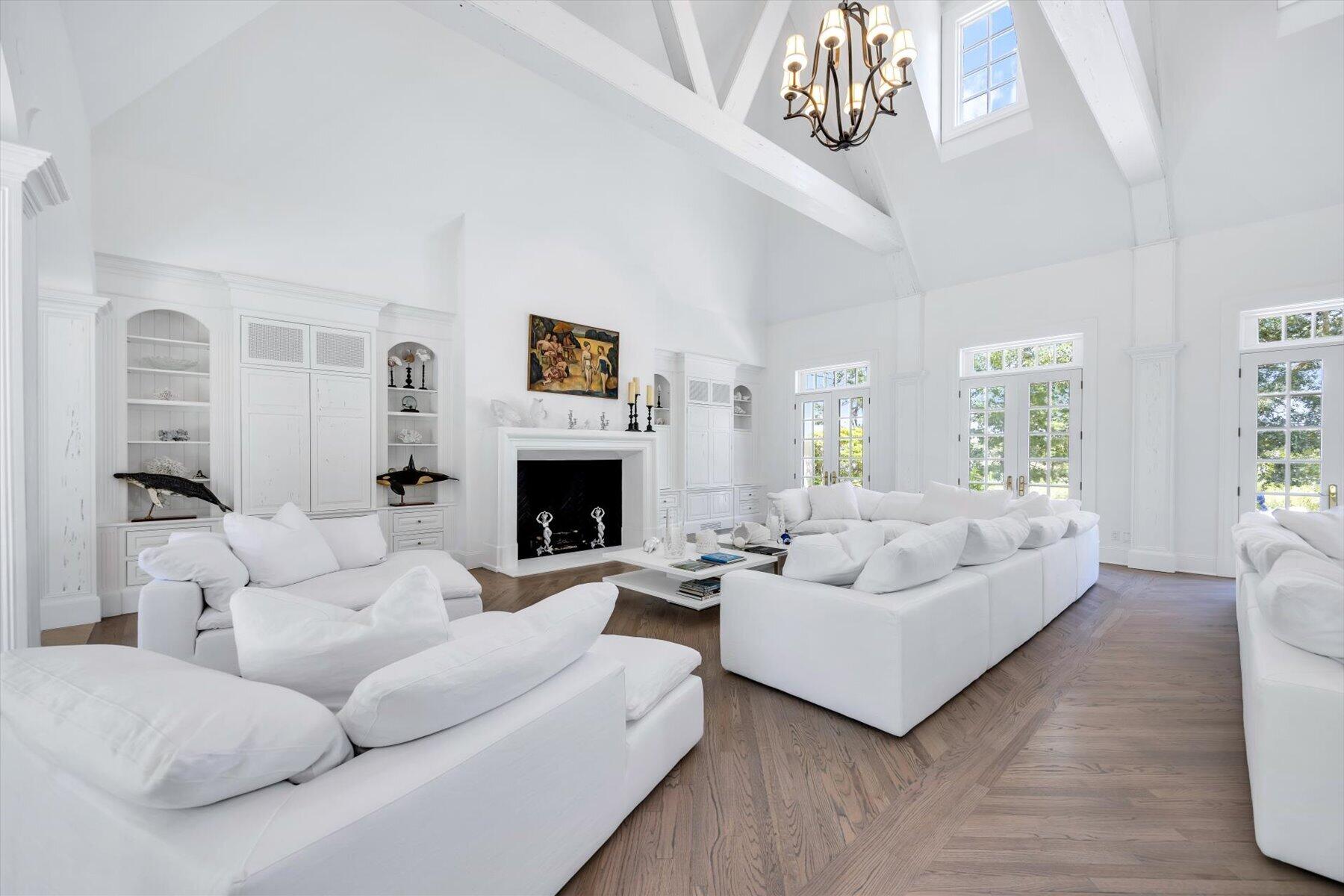 Elegance on Oyster Harbors