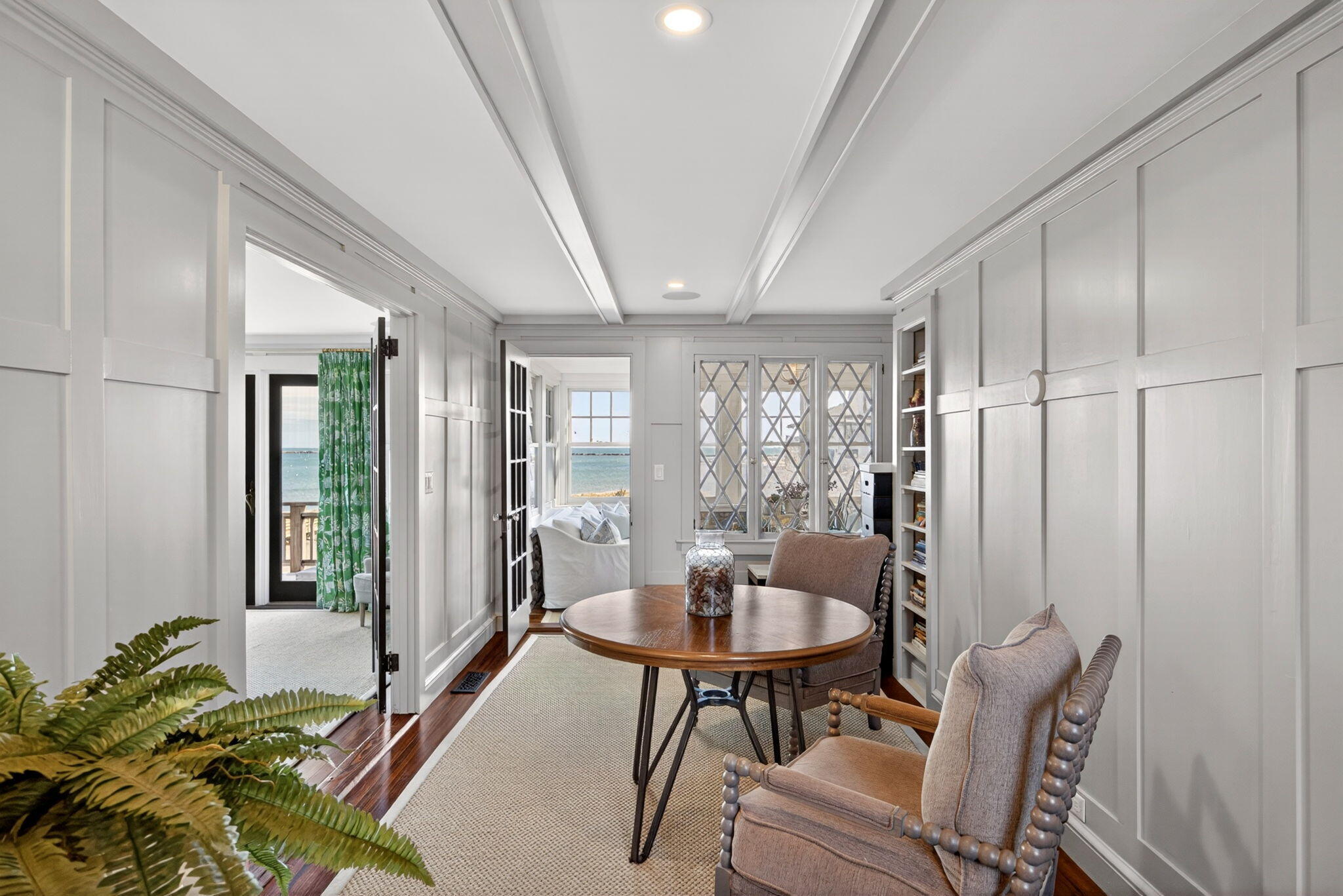 11 Maywood Avenue