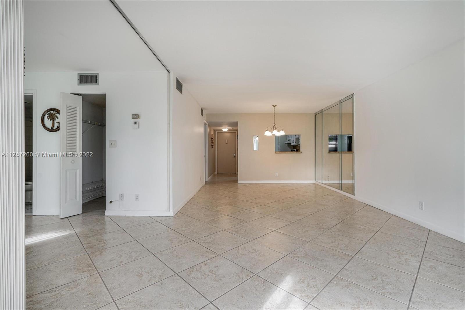 3531 Inverrary Dr Unit: 108