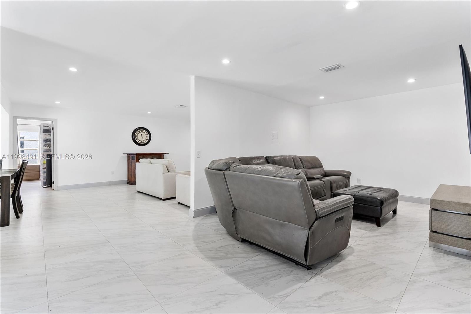 11841 NW 30th Pl