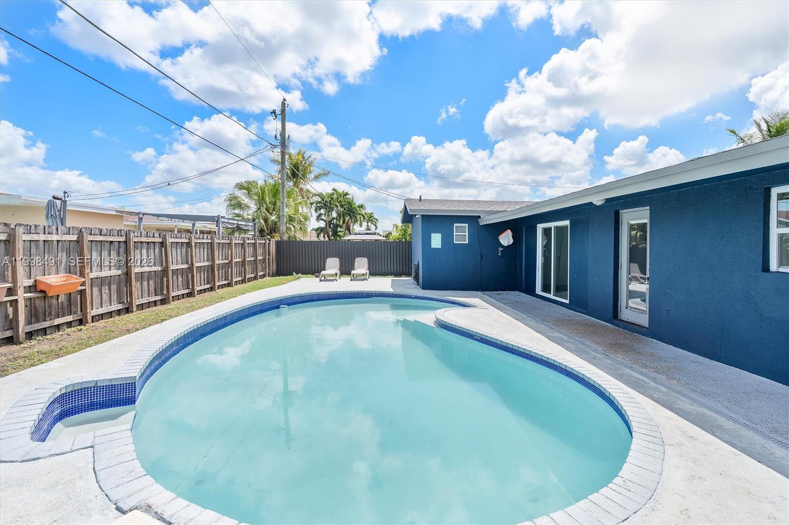 11841 NW 30th Pl