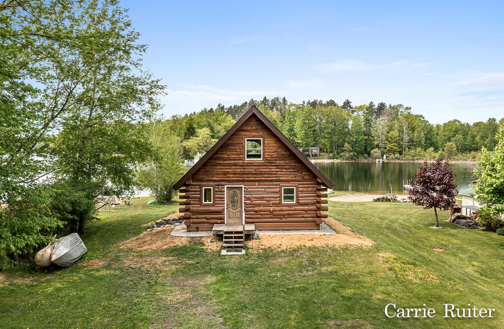 114 Horseshoe Drive
