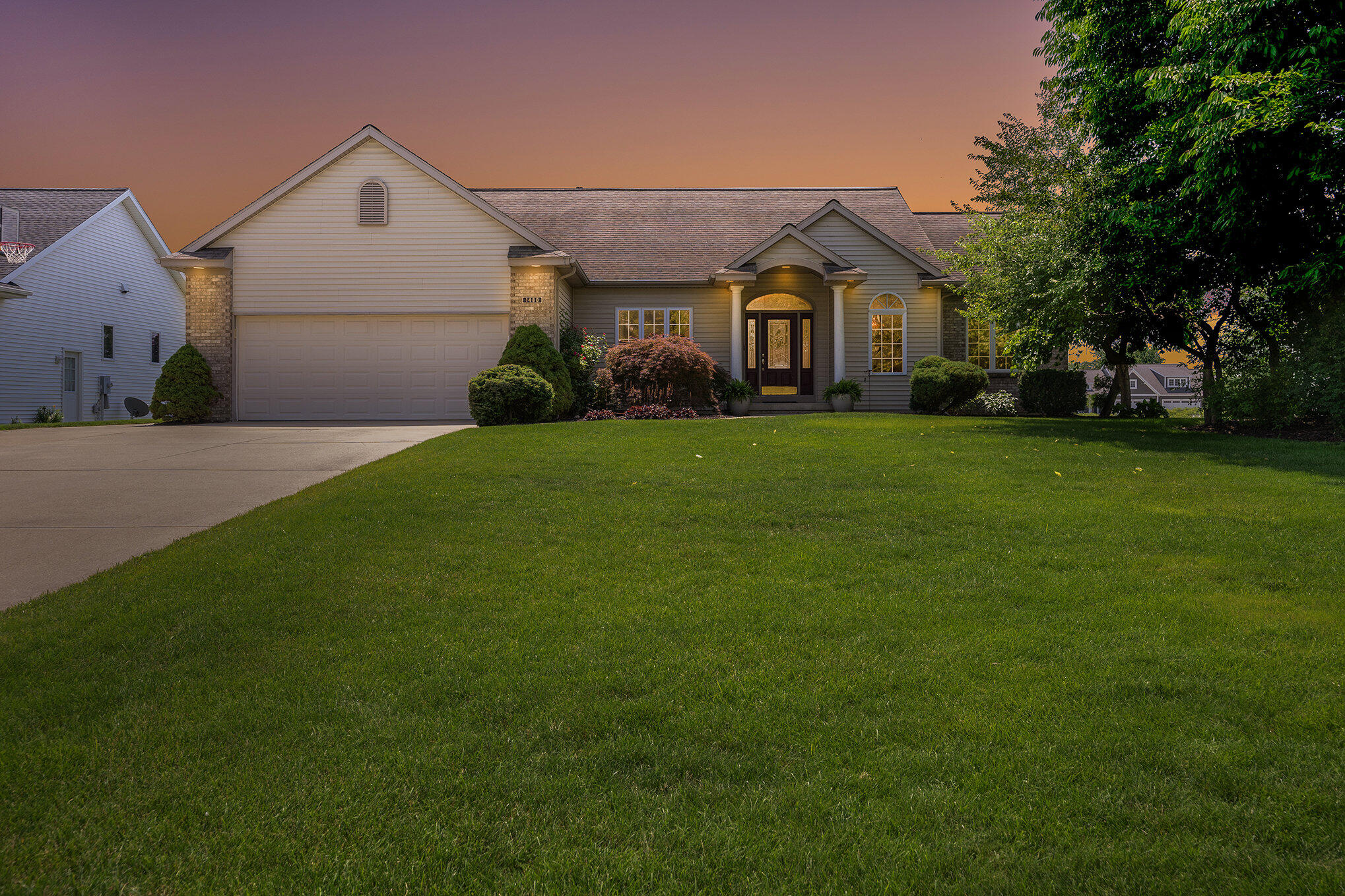 1480 Sunflower Way