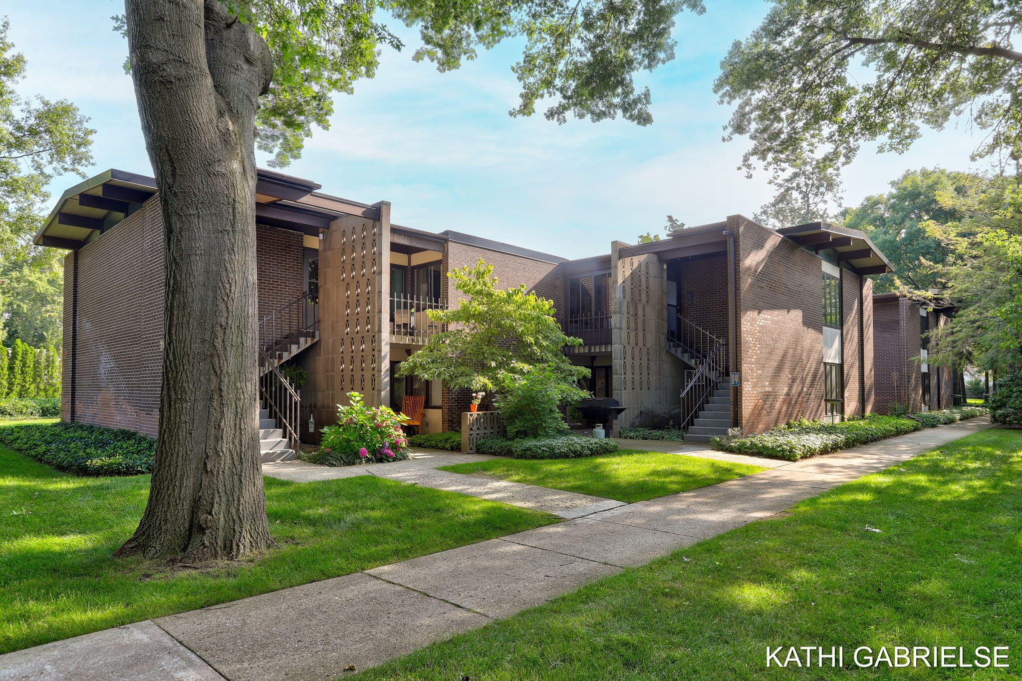 704 S Beacon Boulevard, 87