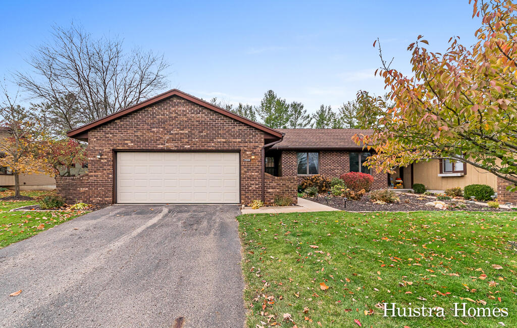11265 Whispering Creek Drive