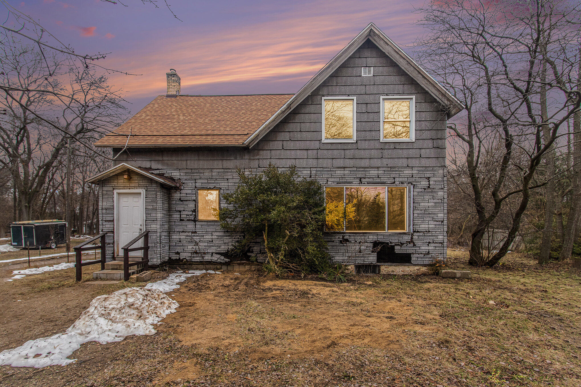 15809 Robbins Road